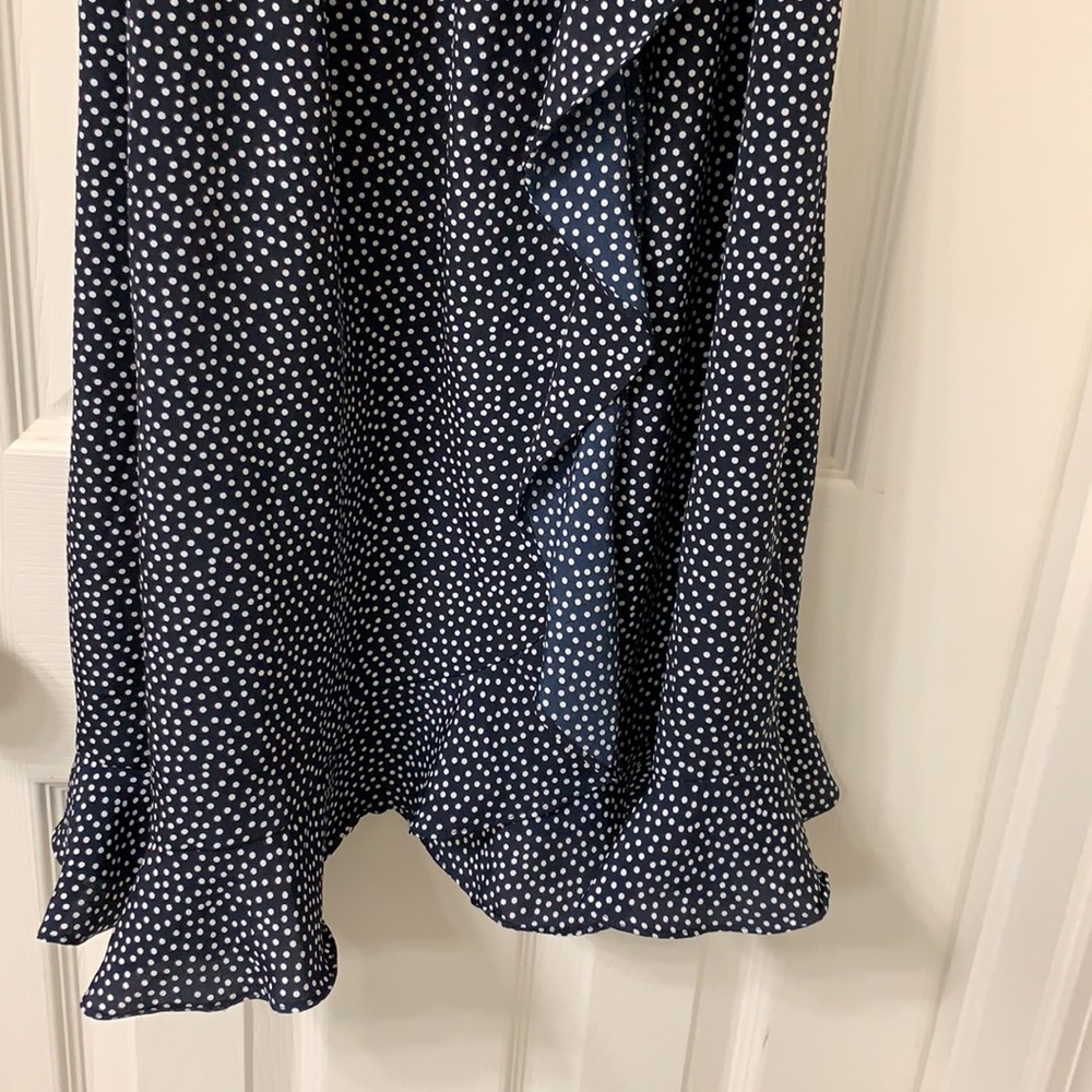 Maternity Ruffle Polka dot Dress - Picture 4 of 4
